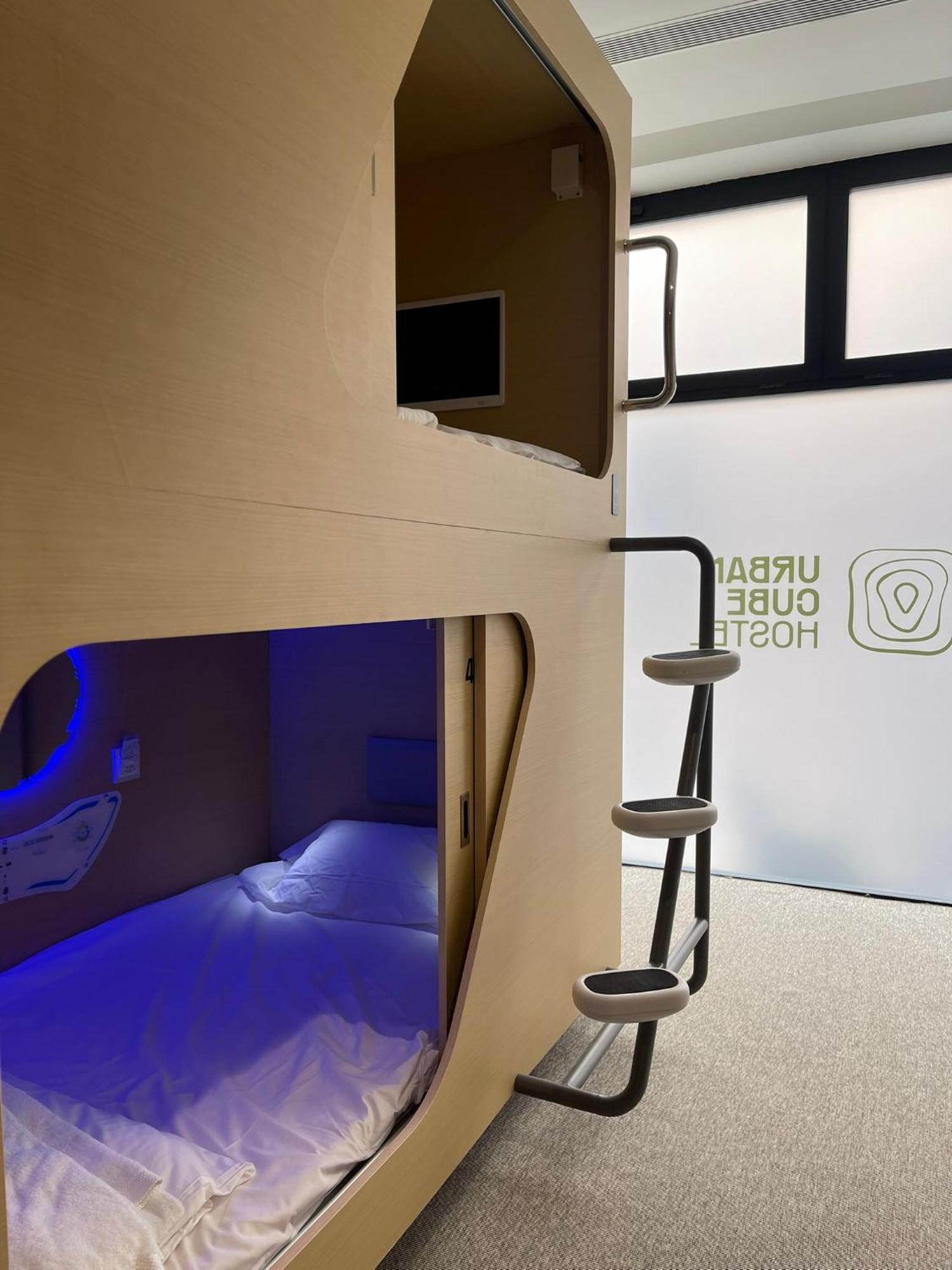 Urban Cube Hostel Sevilla Kültér fotó